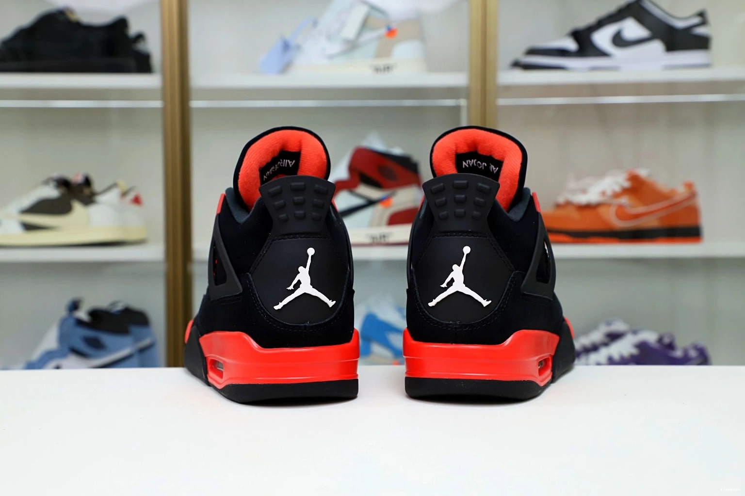 THUNDER' JORDAN AIR 'RED 4 RETRO 0308